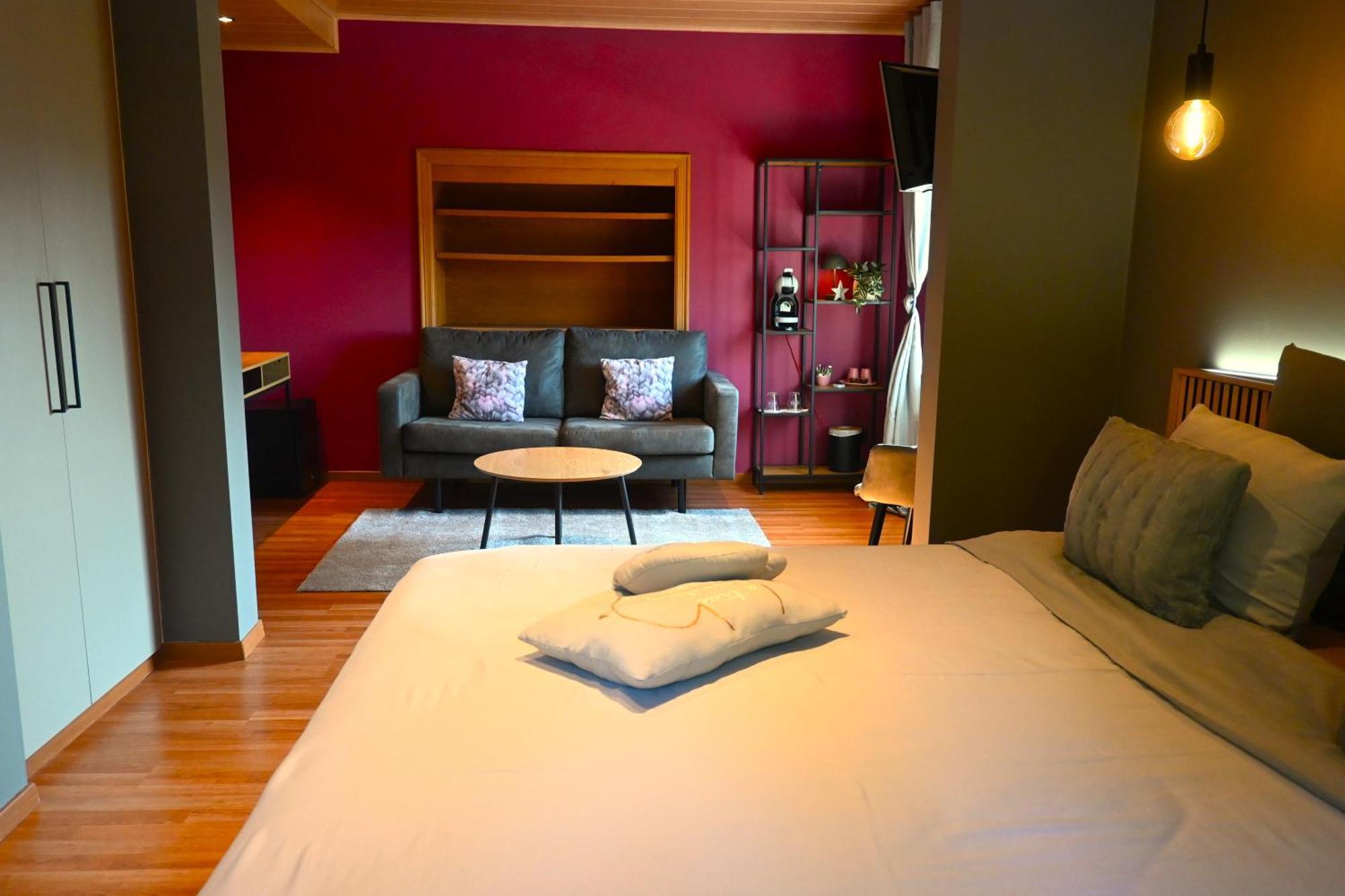 Hotel Au Coeur de Lacuisine Florenville Extérieur photo